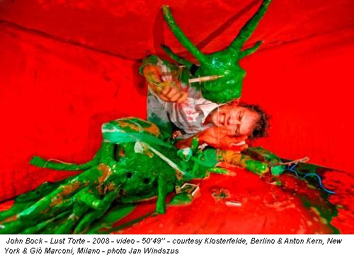 John Bock - Lust Torte - 2008 - video - 50’49’’ - courtesy Klosterfelde, Berlino & Anton Kern, New York & Giò Marconi, Milano - photo Jan Windszus