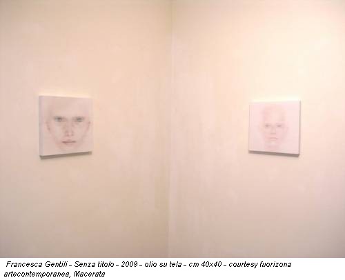 Francesca Gentili - Senza titolo - 2009 - olio su tela - cm 40x40 - courtesy fuorizona artecontemporanea, Macerata