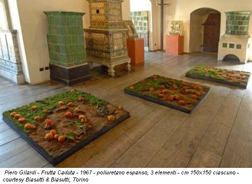 Piero Gilardi - Frutta Caduta - 1967 - poliuretano espanso, 3 elementi - cm 150x150 ciascuno - courtesy Biasutti & Biasutti, Torino