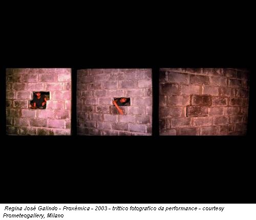 Regina José Galindo - Proxémica - 2003 - trittico fotografico da performance - courtesy Prometeogallery, Milano