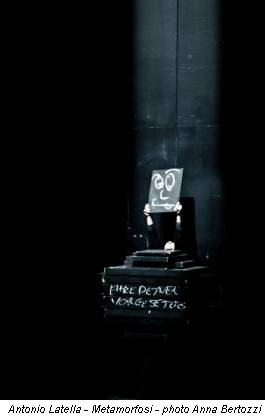 Antonio Latella - Metamorfosi - photo Anna Bertozzi