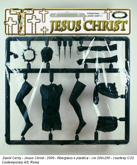 David Cerny - Jesus Christ - 2009 - fiberglass e plastica - cm 200x200 - courtesy CO2 Contemporary Art, Roma