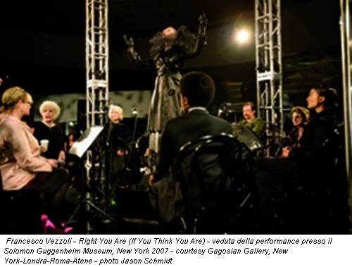 Francesco Vezzoli - Right You Are (If You Think You Are) - veduta della performance presso il Solomon Guggenheim Museum, New York 2007 - courtesy Gagosian Gallery, New York-Londra-Roma-Atene - photo Jason Schmidt