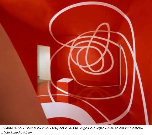 Gianni Dessì - Confini 2 - 2009 - tempera e smalto su gesso e legno - dimensioni ambientali - photo Claudio Abate