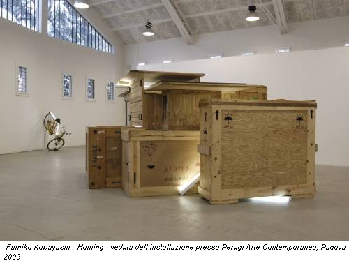 Fumiko Kobayashi - Homing - veduta dell’installazione presso Perugi Arte Contemporanea, Padova 2009