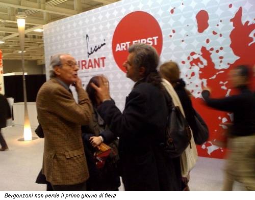 Bergonzoni non perde il primo giorno di fiera