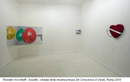 Thorsten Kirchhoff - Insolito - veduta della mostra presso De Crescenzo & Viesti, Roma 2010