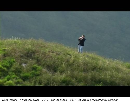Luca Vitone - Il volo del Grifo - 2010 - still da video - 5'27'' - courtesy Pinksummer, Genova