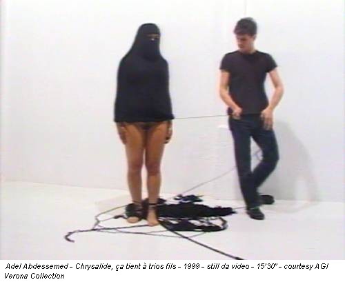 Adel Abdessemed - Chrysalide, ça tient à trios fils - 1999 - still da video - 15’30” - courtesy AGI Verona Collection