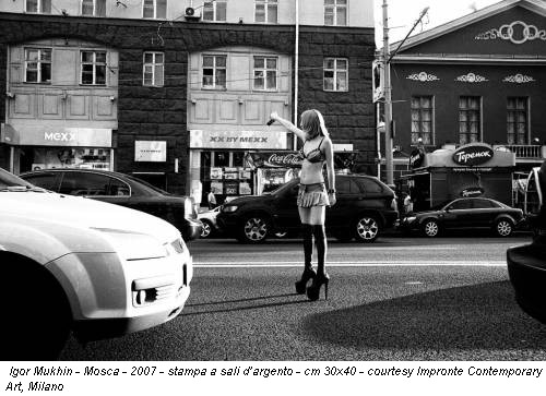 Igor Mukhin - Mosca - 2007 - stampa a sali d’argento - cm 30x40 - courtesy Impronte Contemporary Art, Milano