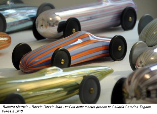 Richard Marquis - Razzle Dazzle Man - veduta della mostra presso la Galleria Caterina Tognon, Venezia 2010