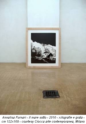 Annalisa Furnari - Il mare sotto - 2010 - xilografie e grata - cm 122x108 - courtesy Ciocca arte contemporanea, Milano