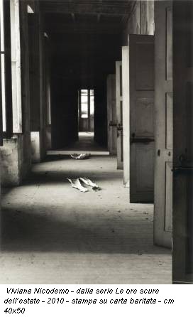 Viviana Nicodemo - dalla serie Le ore scure dell’estate - 2010 - stampa su carta baritata - cm 40x50