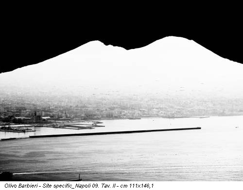 Olivo Barbieri - Site specific_Napoli 09. Tav. II - cm 111x146,1