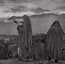 Fino al 25 giugno 2000 | Henri Cartier-Bresson Fotografie & Disegni 1924-1999 | Trieste: Scuderie del Castello di Miramare