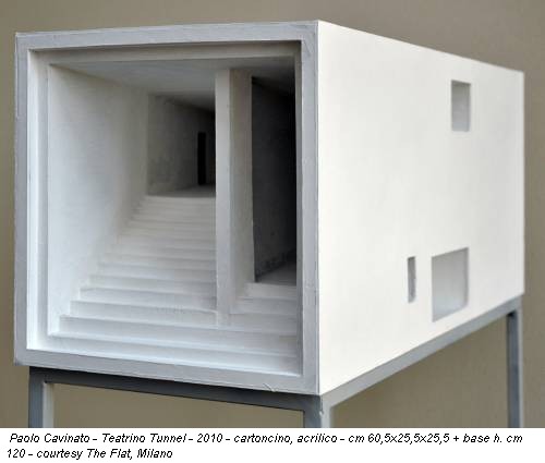Paolo Cavinato - Teatrino Tunnel - 2010 - cartoncino, acrilico - cm 60,5x25,5x25,5 + base h. cm 120 - courtesy The Flat, Milano