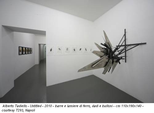 Alberto Tadiello - Untitled - 2010 - barre e lamiere di ferro, dadi e bulloni - cm 110x190x140 - courtesy T293, Napoli