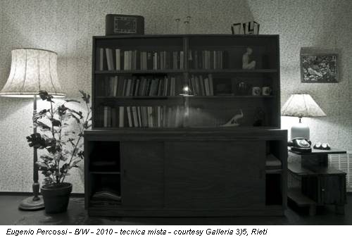 Eugenio Percossi - B/W - 2010 - tecnica mista - courtesy Galleria 3)5, Rieti
