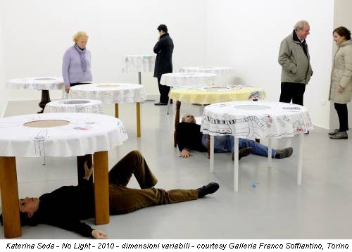 Katerina Seda - No Light - 2010 - dimensioni variabili - courtesy Galleria Franco Soffiantino, Torino