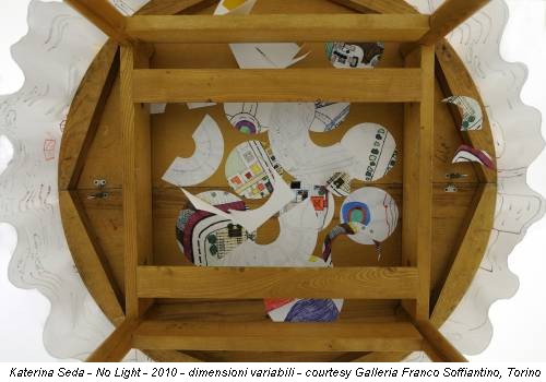 Katerina Seda - No Light - 2010 - dimensioni variabili - courtesy Galleria Franco Soffiantino, Torino