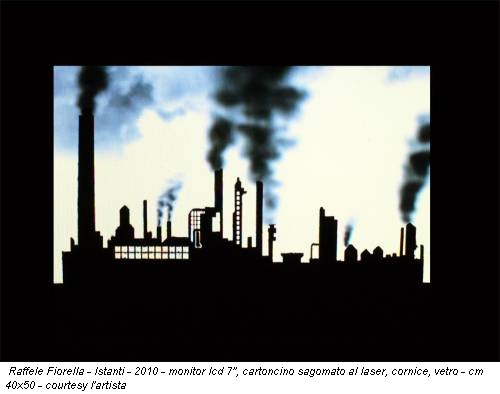 Raffele Fiorella - Istanti - 2010 - monitor lcd 7'', cartoncino sagomato al laser, cornice, vetro - cm 40x50 - courtesy l'artista