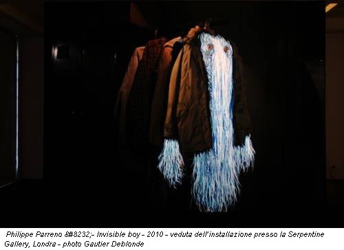 Philippe Parreno  - Invisible boy - 2010 - veduta dell’installazione presso la Serpentine Gallery, Londra - photo Gautier Deblonde