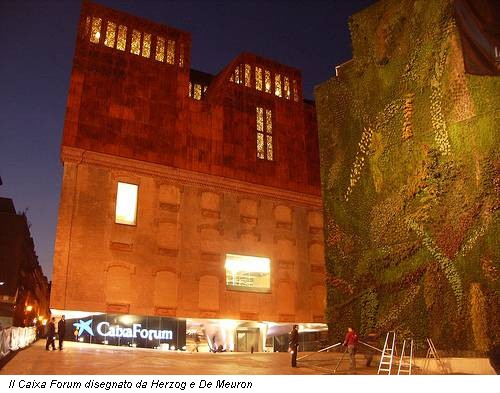 Il Caixa Forum disegnato da Herzog e De Meuron