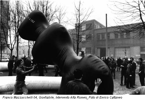 Franco Mazzucchelli 04, Gonfiabile, Intervento Alfa Romeo_Foto di Enrico Cattaneo