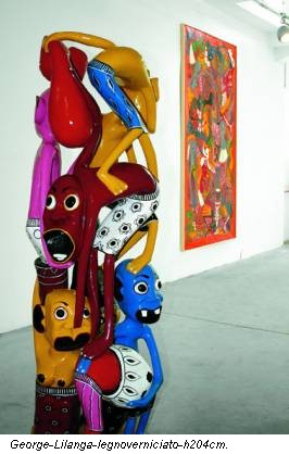 George-Lilanga-legnoverniciato-h204cm.