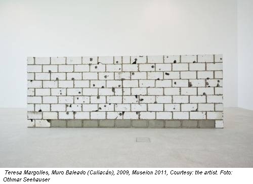 Teresa Margolles, Muro Baleado (Culiacán), 2009, Museion 2011, Courtesy: the artist. Foto: Othmar Seehauser