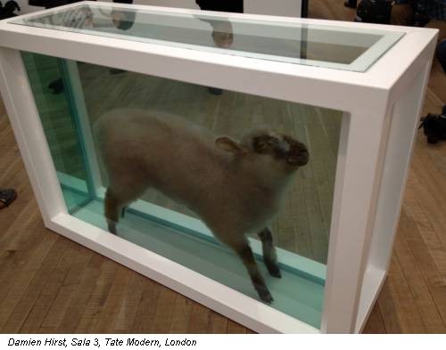 Damien Hirst, Sala 3, Tate Modern, London