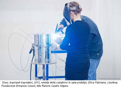 Sissi, Aspiranti Aspiratori, 2012, veduta della cubatrice in sala prototipi, Elica Fabriano, courtesy Fondazione Ermanno Casoli, foto Ramiro Castro Xiques