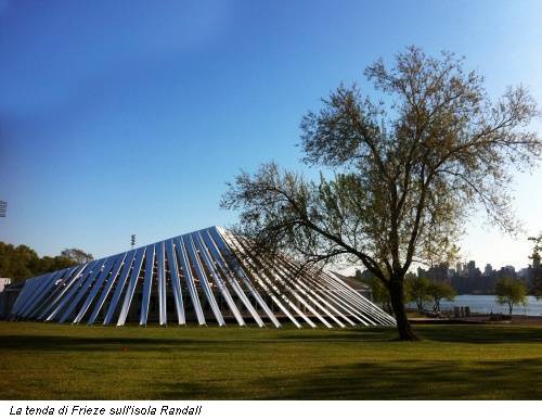 La tenda di Frieze sull'isola Randall