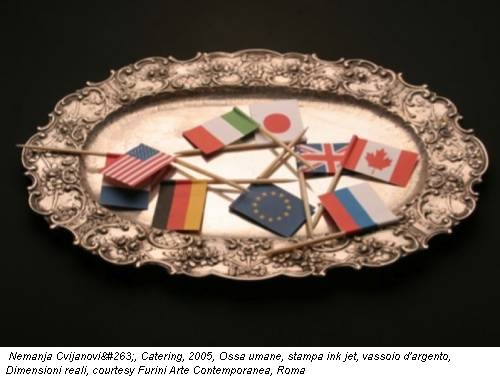 Nemanja Cvijanović, Catering, 2005, Ossa umane, stampa ink jet, vassoio d'argento, Dimensioni reali, courtesy Furini Arte Contemporanea, Roma