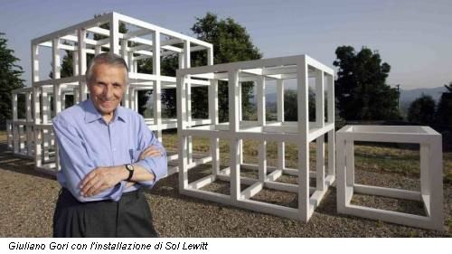 Giuliano Gori con l'installazione di Sol Lewitt