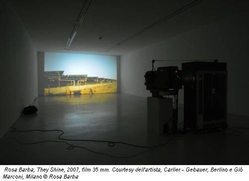 Rosa Barba, They Shine, 2007, film 35 mm. Courtesy dell'artista, Carlier - Gebauer, Berlino e Giò Marconi, Milano © Rosa Barba