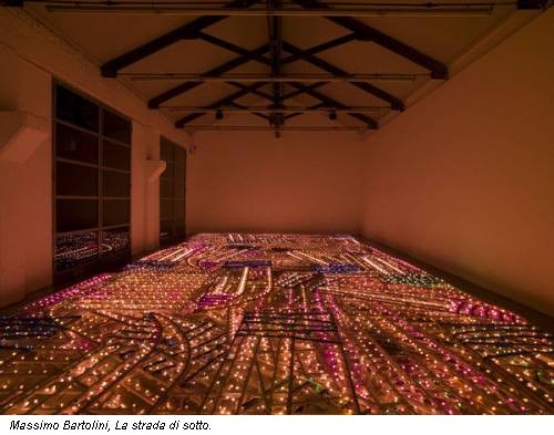 Massimo Bartolini, La strada di sotto.