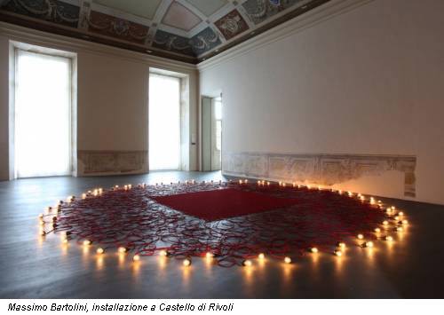 Massimo Bartolini, installazione a Castello di Rivoli