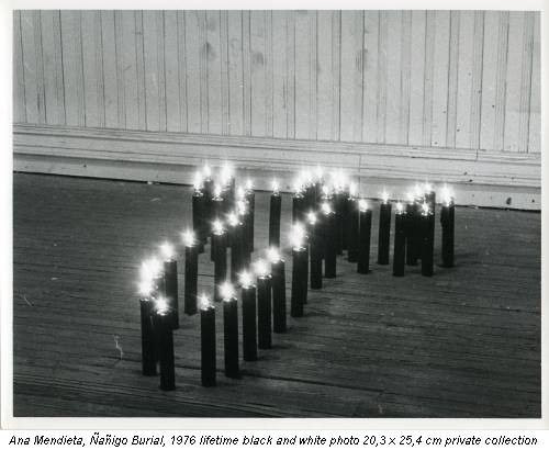 Ana Mendieta, Ñañigo Burial, 1976 lifetime black and white photo 20,3 x 25,4 cm private collection