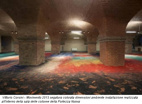 Vittorio Corsini - Movimento 2013 segatura colorata dimensioni ambiente installazione realizzata all'interno della sala delle colonne della Fortezza Nuova