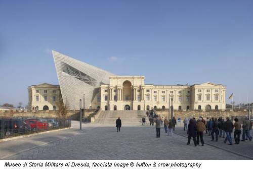Museo di Storia Militare di Dresda, facciata image &copy; hufton & crow photography