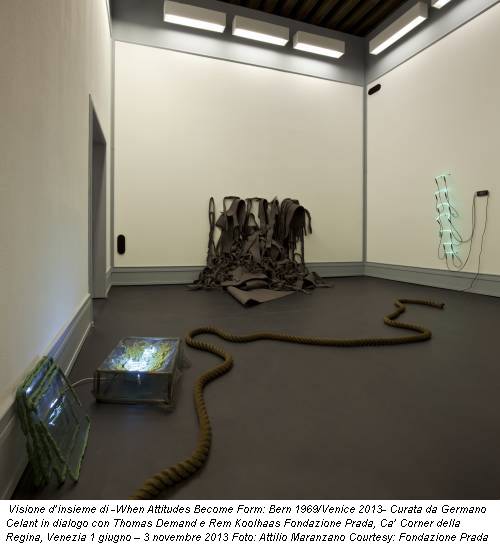 Visione d’insieme di -When Attitudes Become Form: Bern 1969/Venice 2013- Curata da Germano Celant in dialogo con Thomas Demand e Rem Koolhaas Fondazione Prada, Ca’ Corner della Regina, Venezia 1 giugno – 3 novembre 2013 Foto: Attilio Maranzano Courtesy: Fondazione Prada
