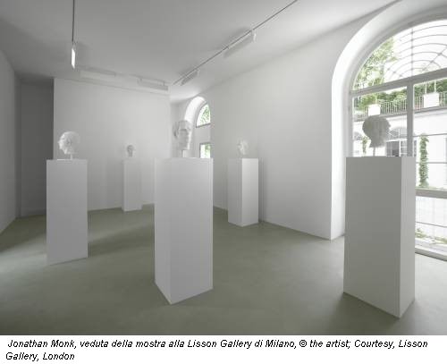 Jonathan Monk, veduta della mostra alla Lisson Gallery di Milano, © the artist; Courtesy, Lisson Gallery, London