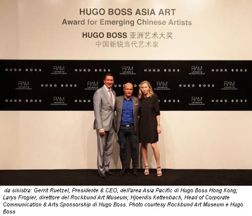 da sinistra: Gerrit Ruetzel, Presidente & CEO, dell'area Asia Pacific di Hugo Boss Hong Kong; Larys Frogier, direttore del Rockbund Art Museum; Hjoerdis Kettenbach, Head of Corporate Communication & Arts Sponsorship di Hugo Boss. Photo courtesy Rockbund Art Museum e Hugo Boss