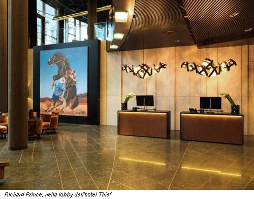 Richard Prince, nella lobby dell'hotel Thief