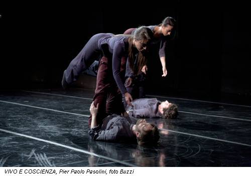 VIVO E COSCIENZA, Pier Paolo Pasolini, foto Buzzi