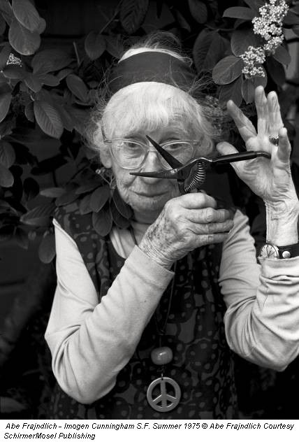 Abe Frajndlich - Imogen Cunningham S.F. Summer 1975 © Abe Frajndlich Courtesy SchirmerMosel Publishing