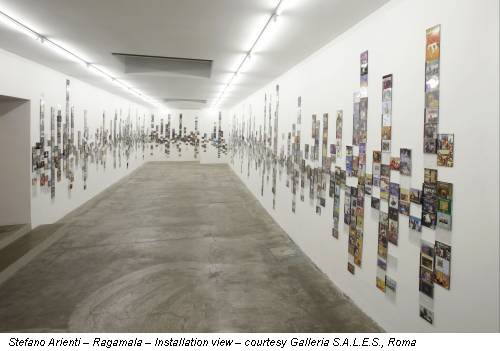 Stefano Arienti – Ragamala – Installation view – courtesy Galleria S.A.L.E.S., Roma