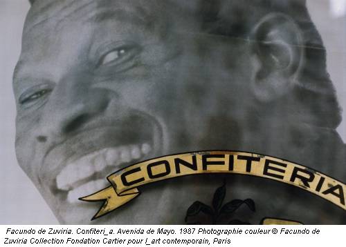 Facundo de Zuviria. Confiteri_a. Avenida de Mayo. 1987 Photographie couleur &copy; Facundo de Zuviria Collection Fondation Cartier pour l_art contemporain, Paris