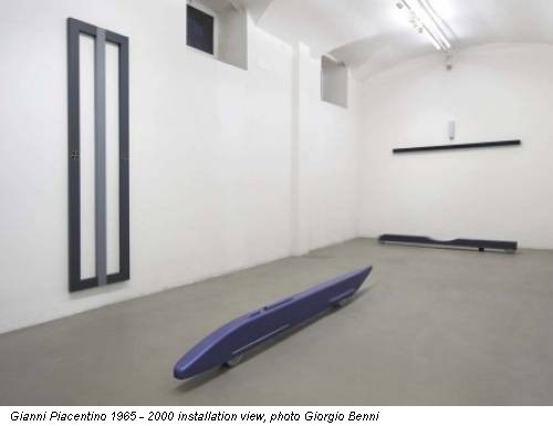 Gianni Piacentino 1965 - 2000 installation view, photo Giorgio Benni